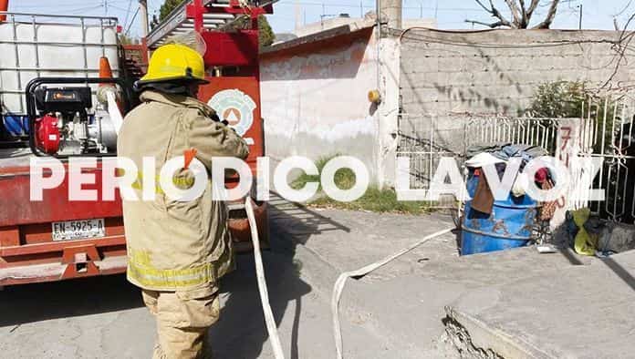 Desesperada, la abuelita le prendió fuego al colchón para quitarle el spring, vender y conseguir unos cuantos pesos. No tenían para comer.