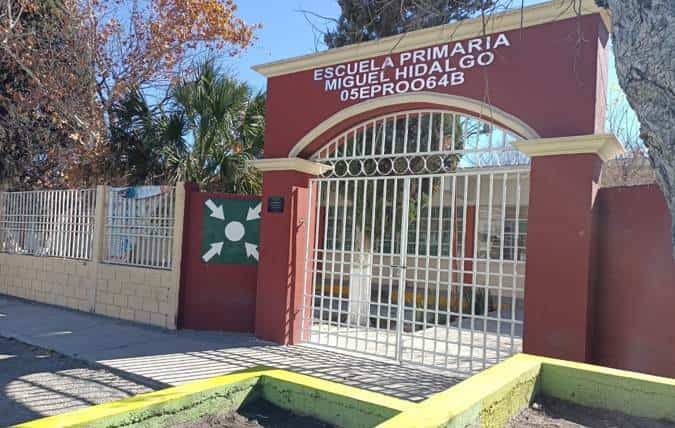 Capacitan a docentes para regreso a clases  con medidas de prevención