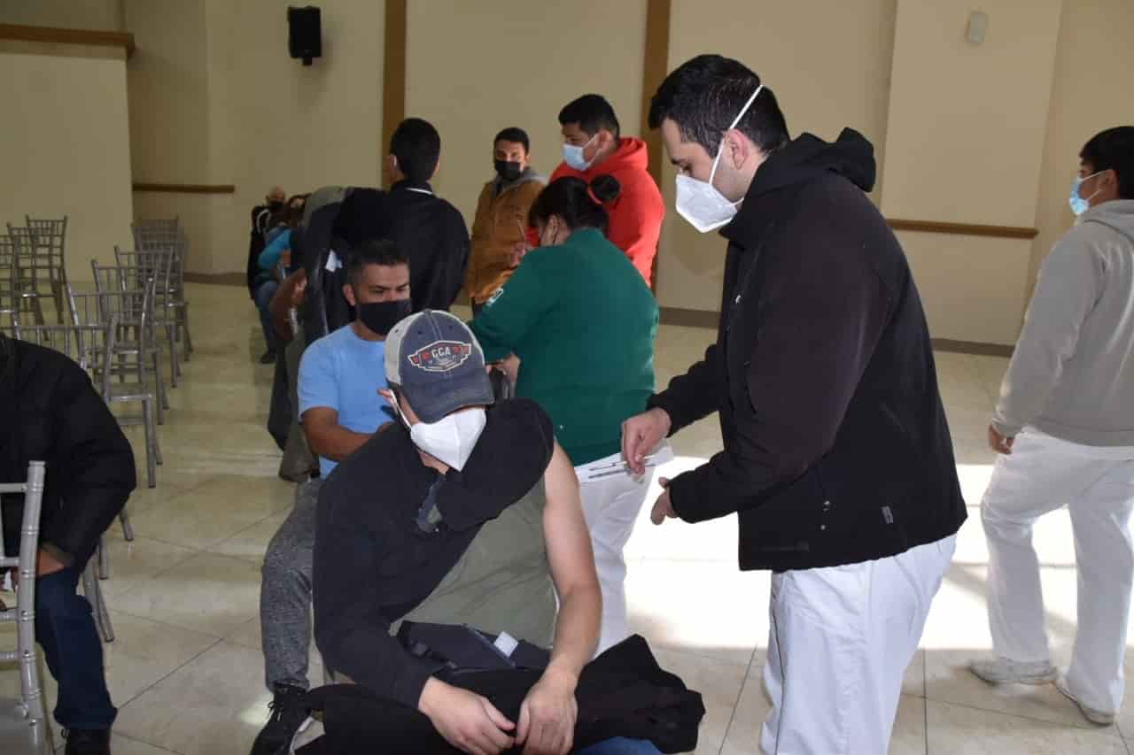 Convocan a vacunación de refuerzo