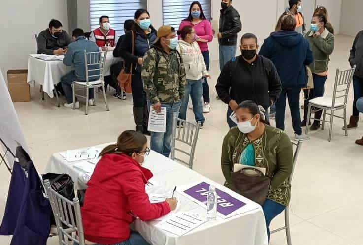 Realizan primer feria de empleo  con más de 500 vacantes