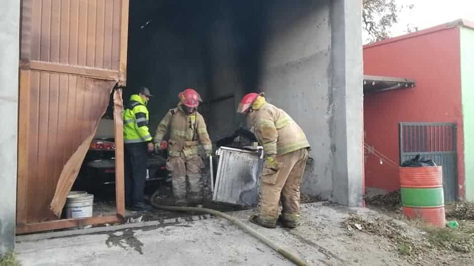 Se quema  bodega en Zaragoza