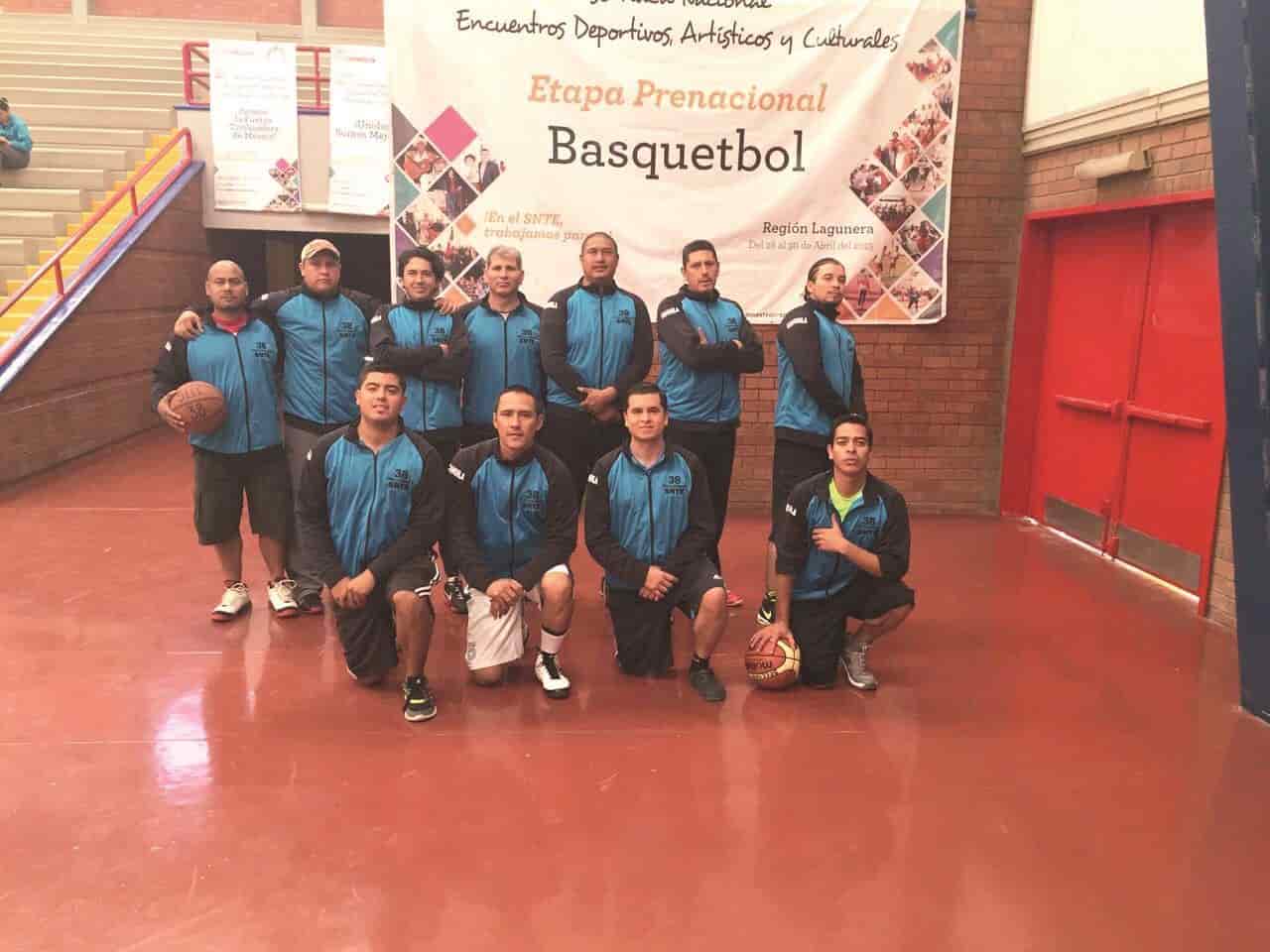 No se imagina una vida lejos de las canchas