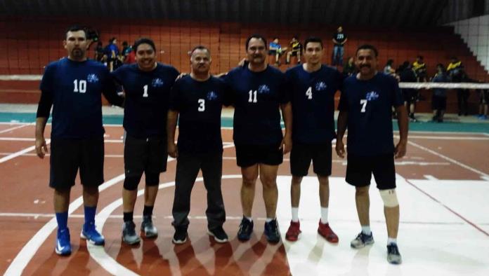 GUERREROS DE SABINAS  SE IMPONEN A LOBOS UAC