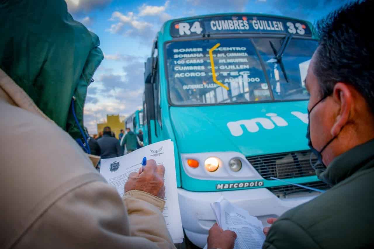Verifican las unidades  de transporte urbano