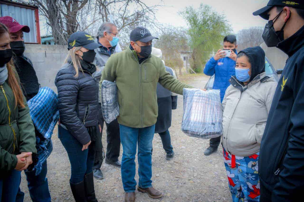 APOYA ALCALDESA CON COBERTORES Y GAS LP A FAMILIAS
