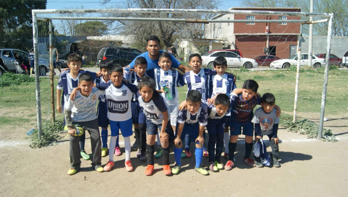 ‘’LOS PEQUEÑOS’’ RAYADOS , DOBELAN CON GOLEADA