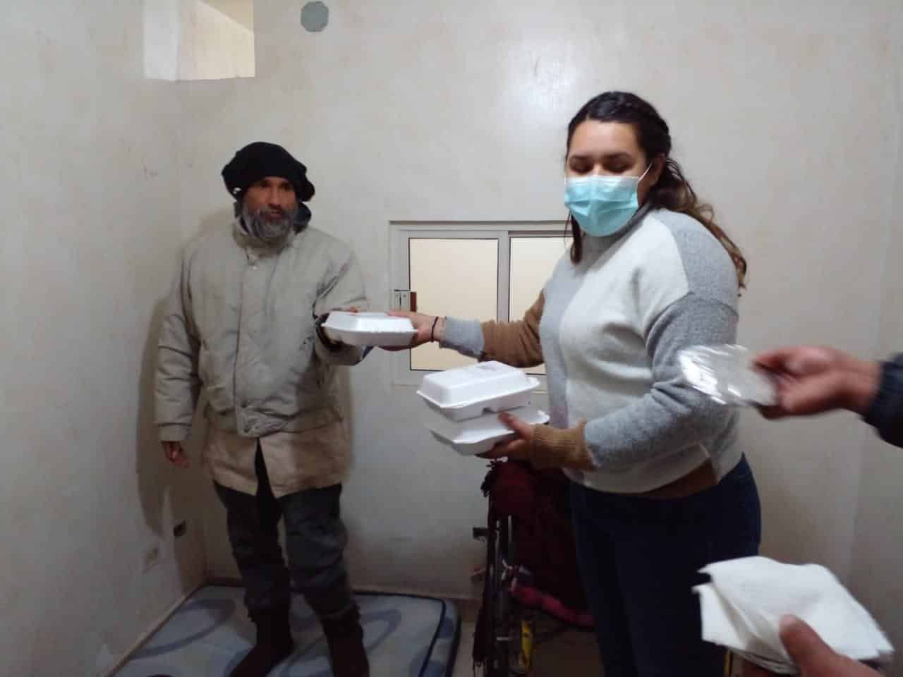 Brinda Frontera atención médica y alimentos a vulnerables