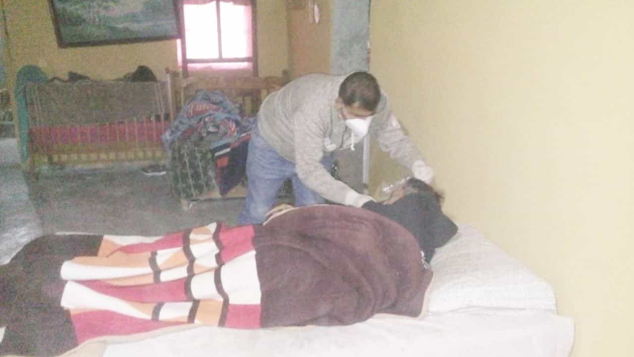 Personal de Salud, Apoyan a pacientes covid