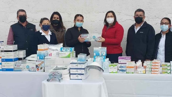 Entregan dotación de insumos al Centro de Salud