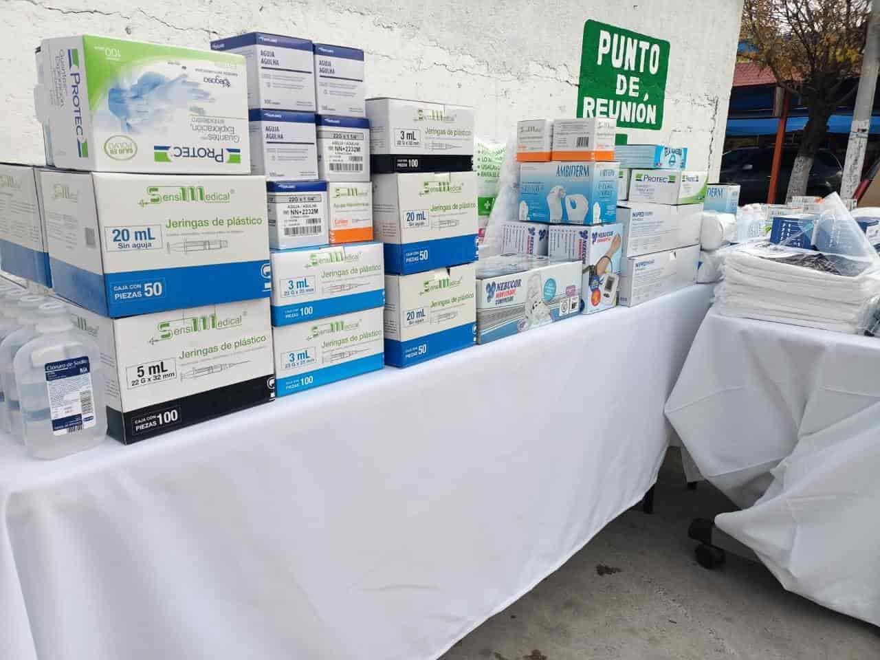 Entregan dotación de insumos al Centro de Salud