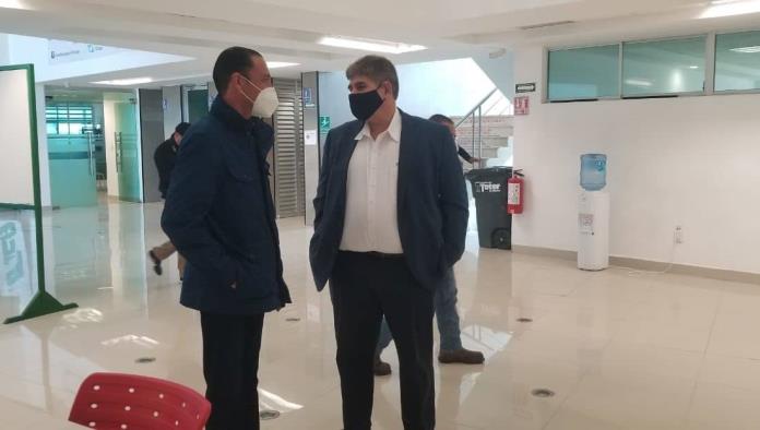 Se suma Emilio a junta del Tec