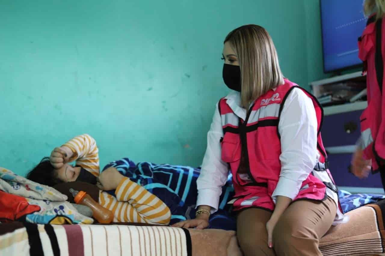 Donan DIF  cama de  hospital a  paciente