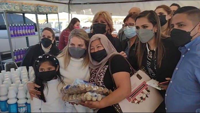 Beneficia a vecinos  “mi Canasta Básica