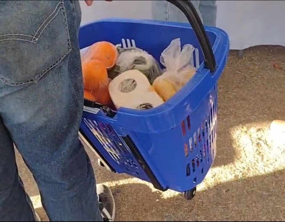 Beneficia a vecinos  “mi Canasta Básica