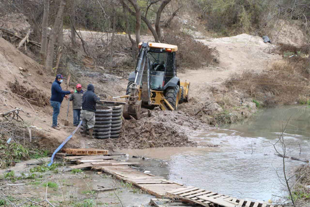 SUPERVISA ALCALDESA LIMPIEZA Y CONSTRUCCIÓN DE PUENTE EN LAS VEGAS DEL RíO BRAVO