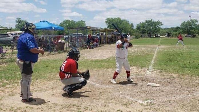 DESTACAN LOS MEJORES  CON EL BAT