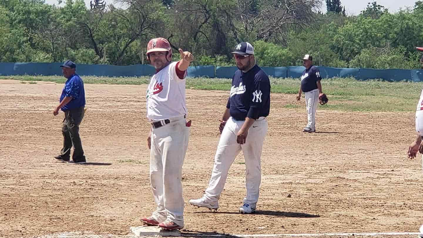 DESTACAN LOS MEJORES  CON EL BAT