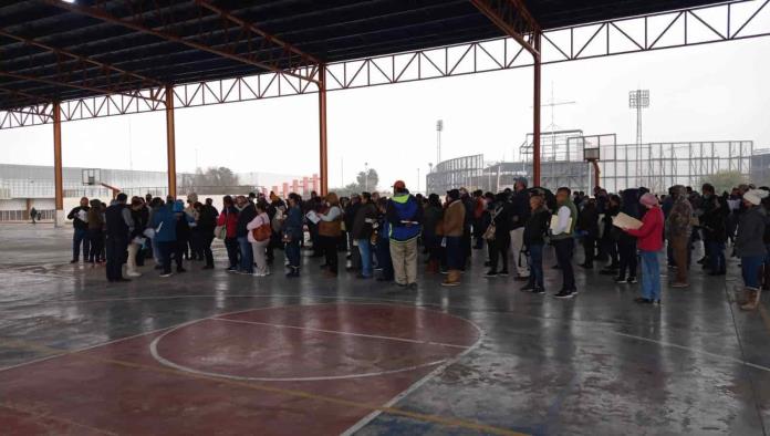Acuden a vacunarse mayores de 40