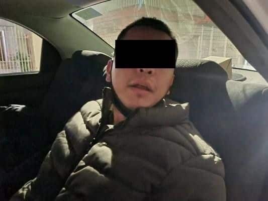 Investigan a taxista “pollero