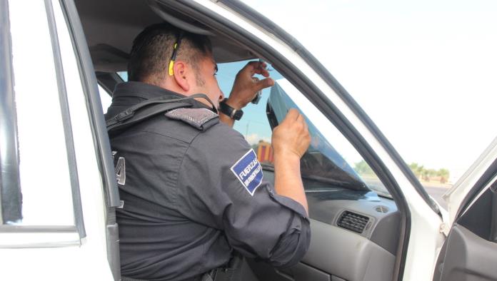 No se permitirá los vidrios polarizados