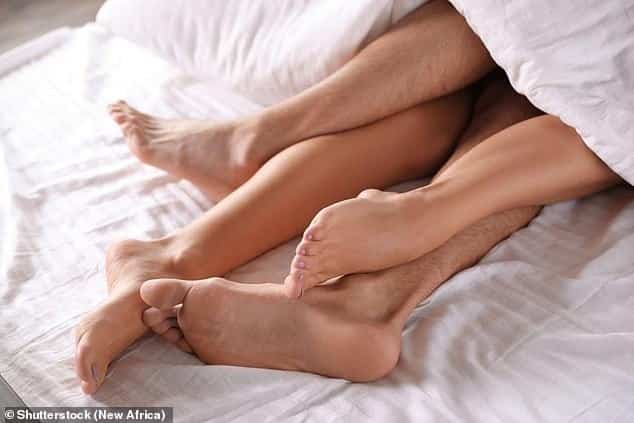 Mujeres que ganan más dinero que su pareja tienen más posibilidades de fingir sus orgasmo