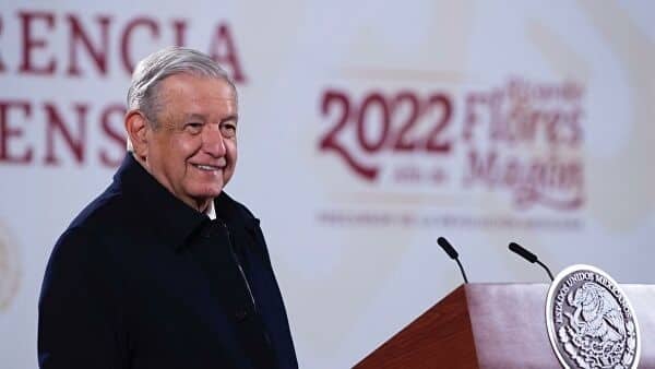 “En este gobierno, no tienen influencia mis hijos. No se le da contrato a ningún recomendado”, señaló AMLO durante la conferencia de prensa Mañanera.