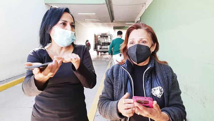 Presionaban a su madre para otorgar el perdón.
