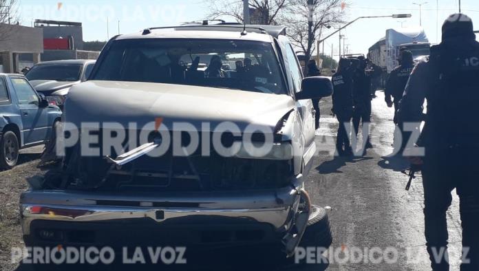 Detienen a fugitivo tras chocar en la 57