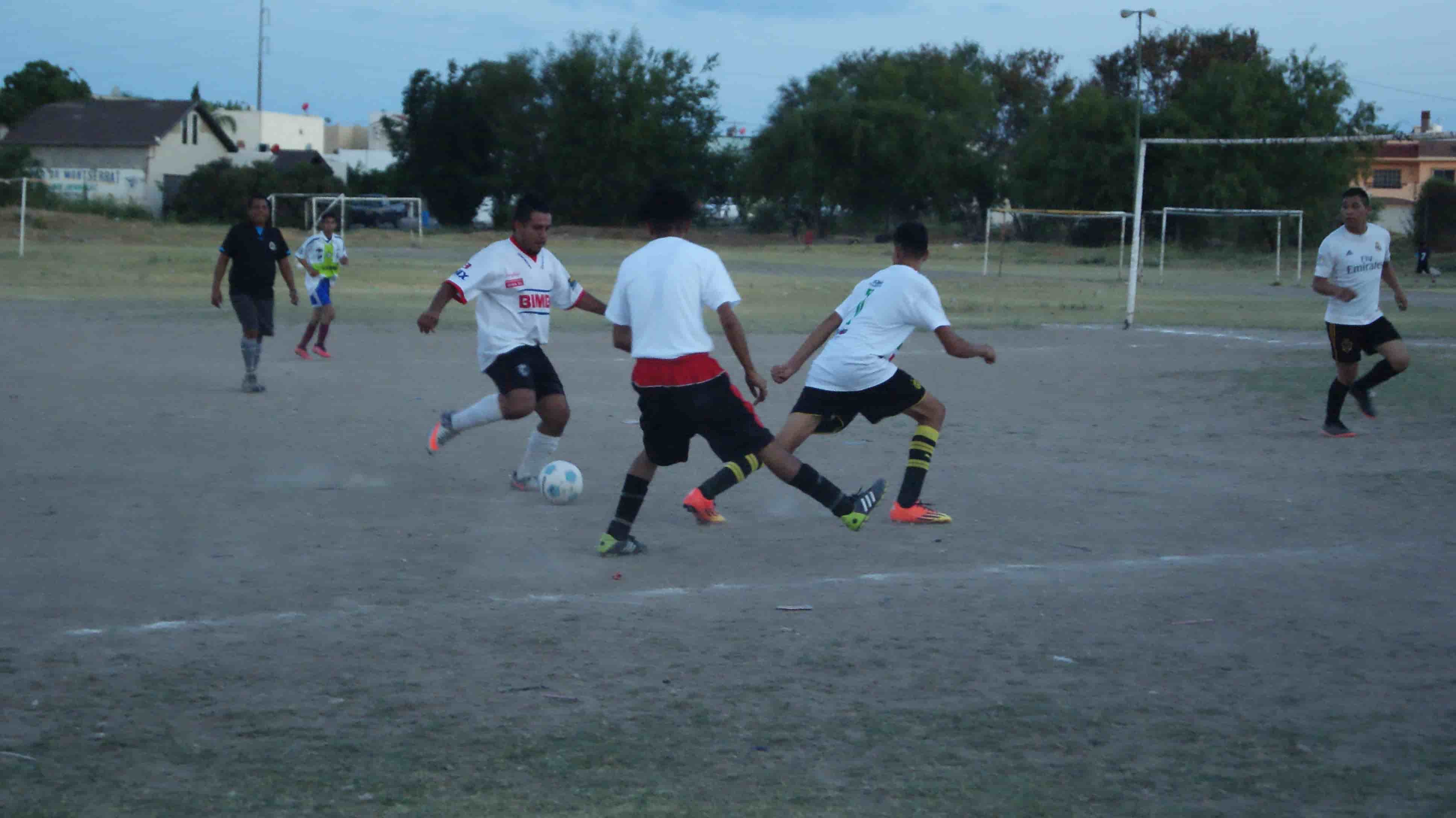 CUERVOS PEGA 4-2  A DEP. CHÁVEZ