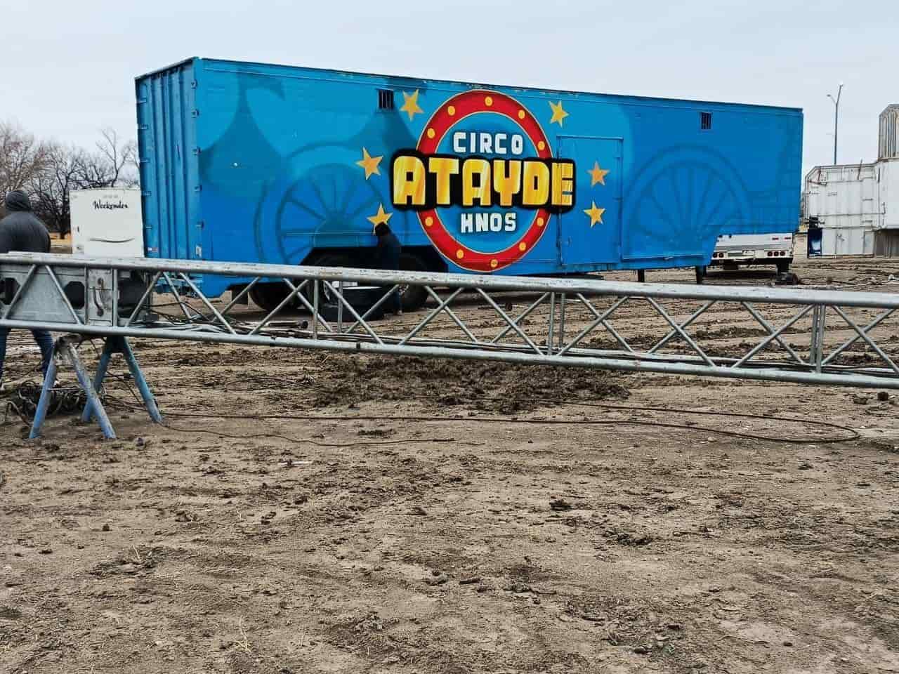 Vuelve el circo a  Nava mañana es la primera función