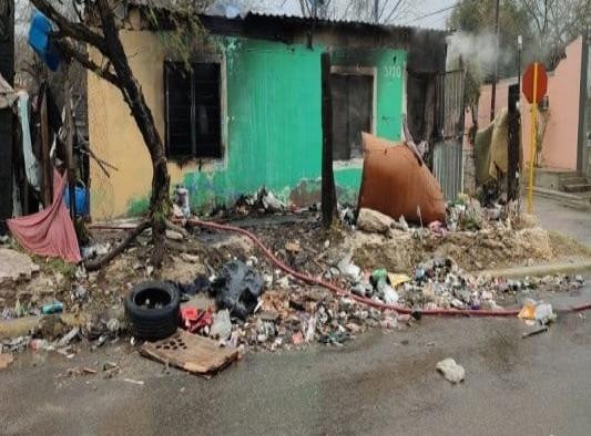 Arde vivienda  de acumulador