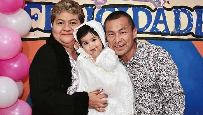 Aitana recibe el bautismo y pide un deseo
