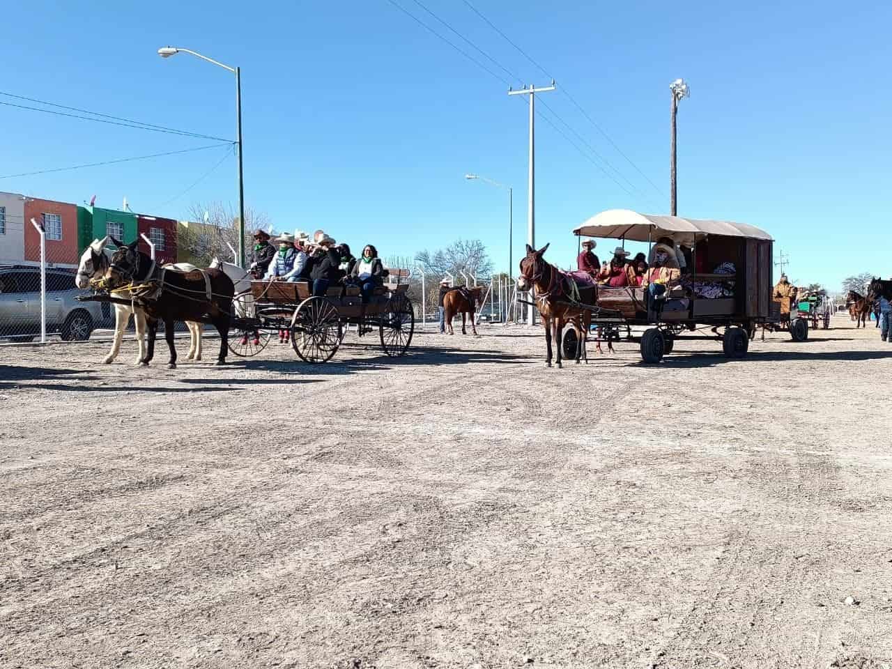 Realizan la cabalgata  número 28  en Zaragoza