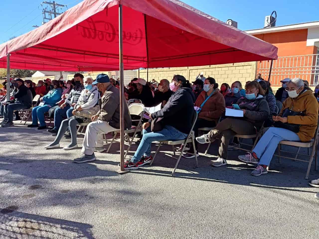 El 8 de febrero  vacunarán a los  jóvenes de 14 años