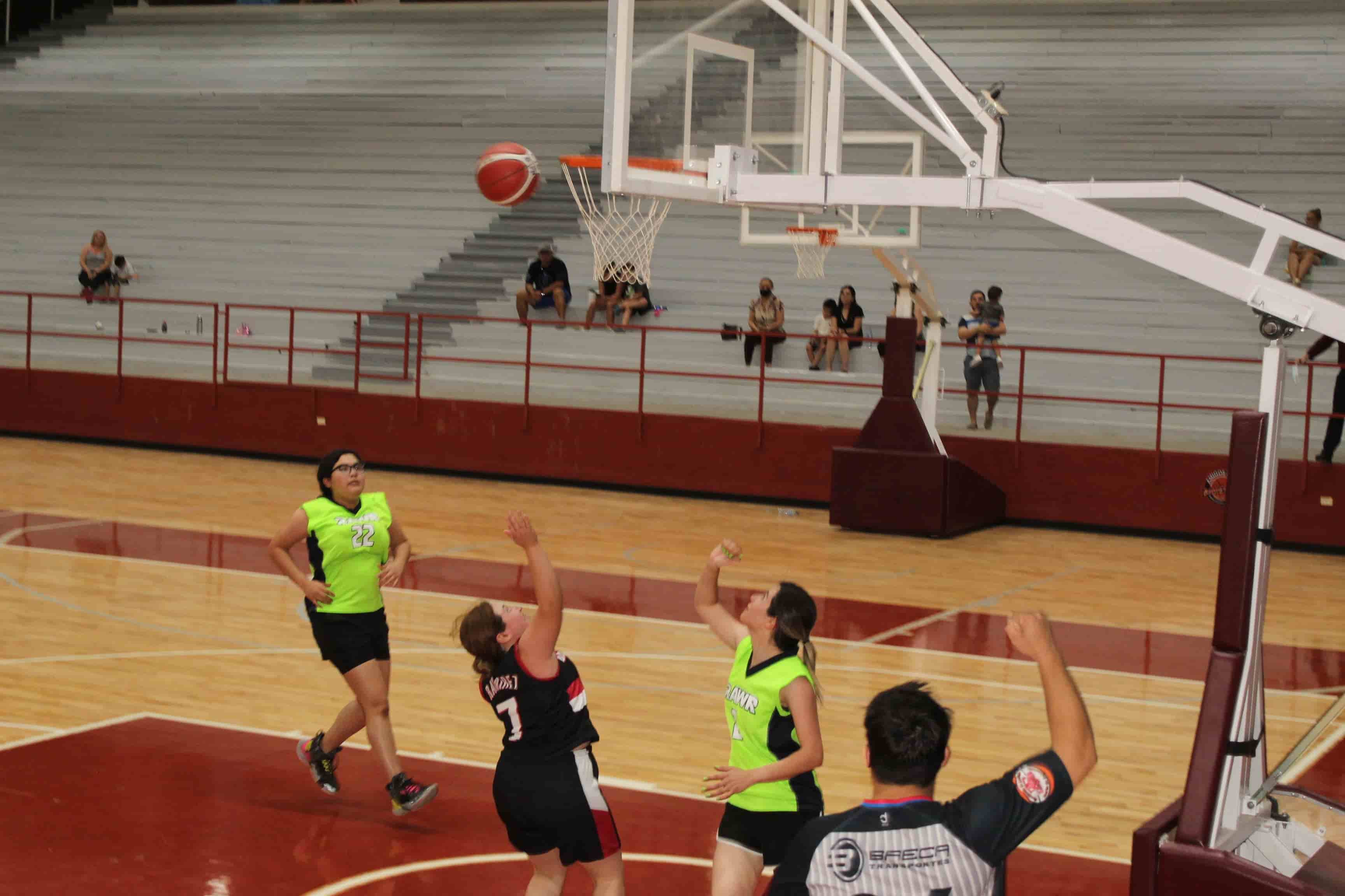 VENCE WARRIORS  A PALMAS