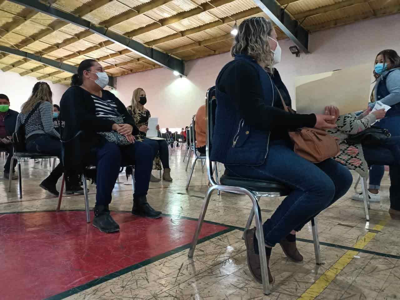 Aplican 3ra dosis a mayores de 30 contra coronavirus