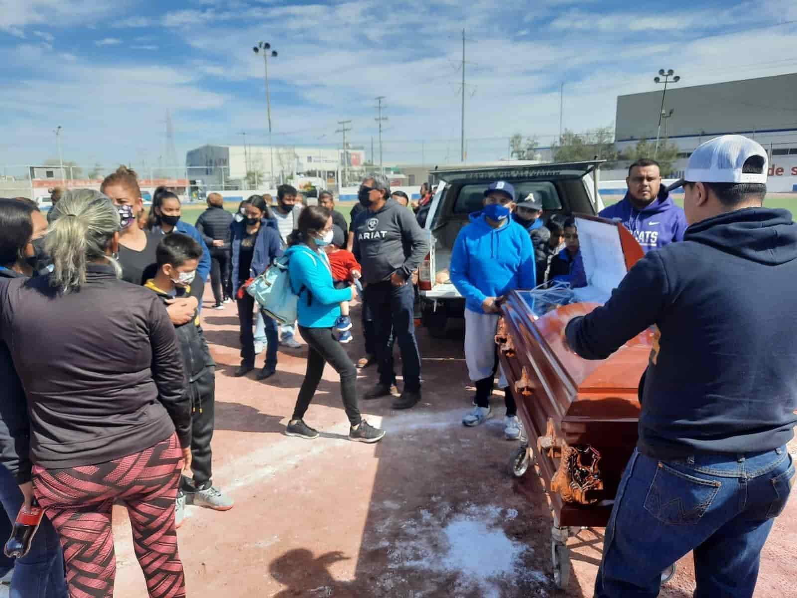 Despiden cientos al ‘Zurdo Vielma’