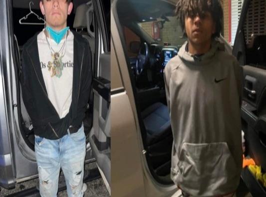 Capturan a 2 jóvenes  con armas de fuego  cerca de Crystal City