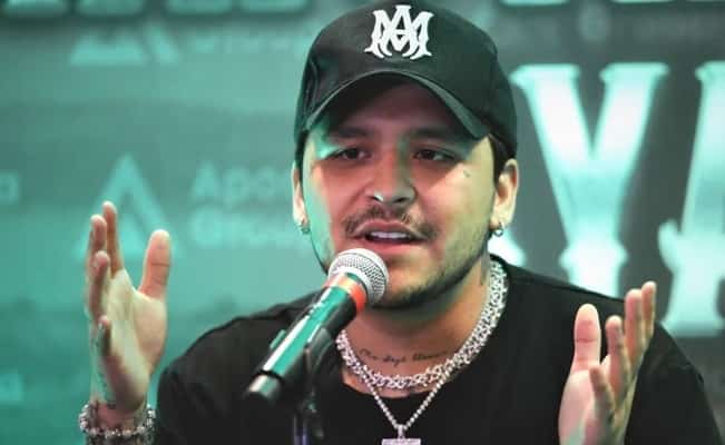Christian Nodal furioso por su ruptura expone a Belinda en Twitter