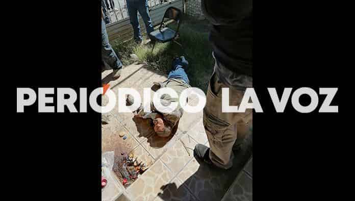 Lo hallan golpeado