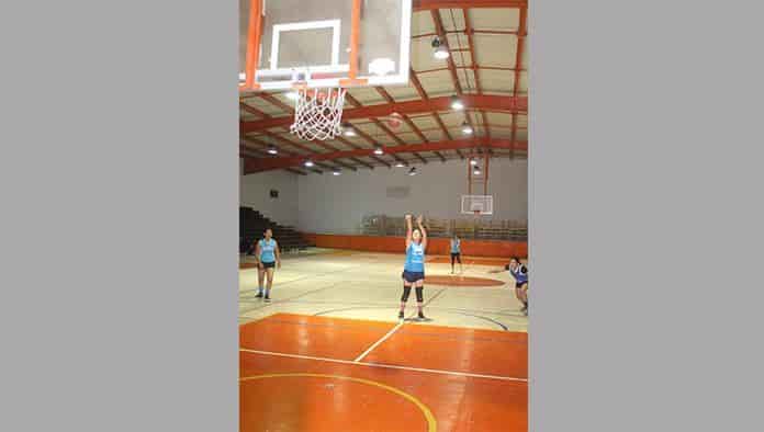 Vive, come y respira basquetbol