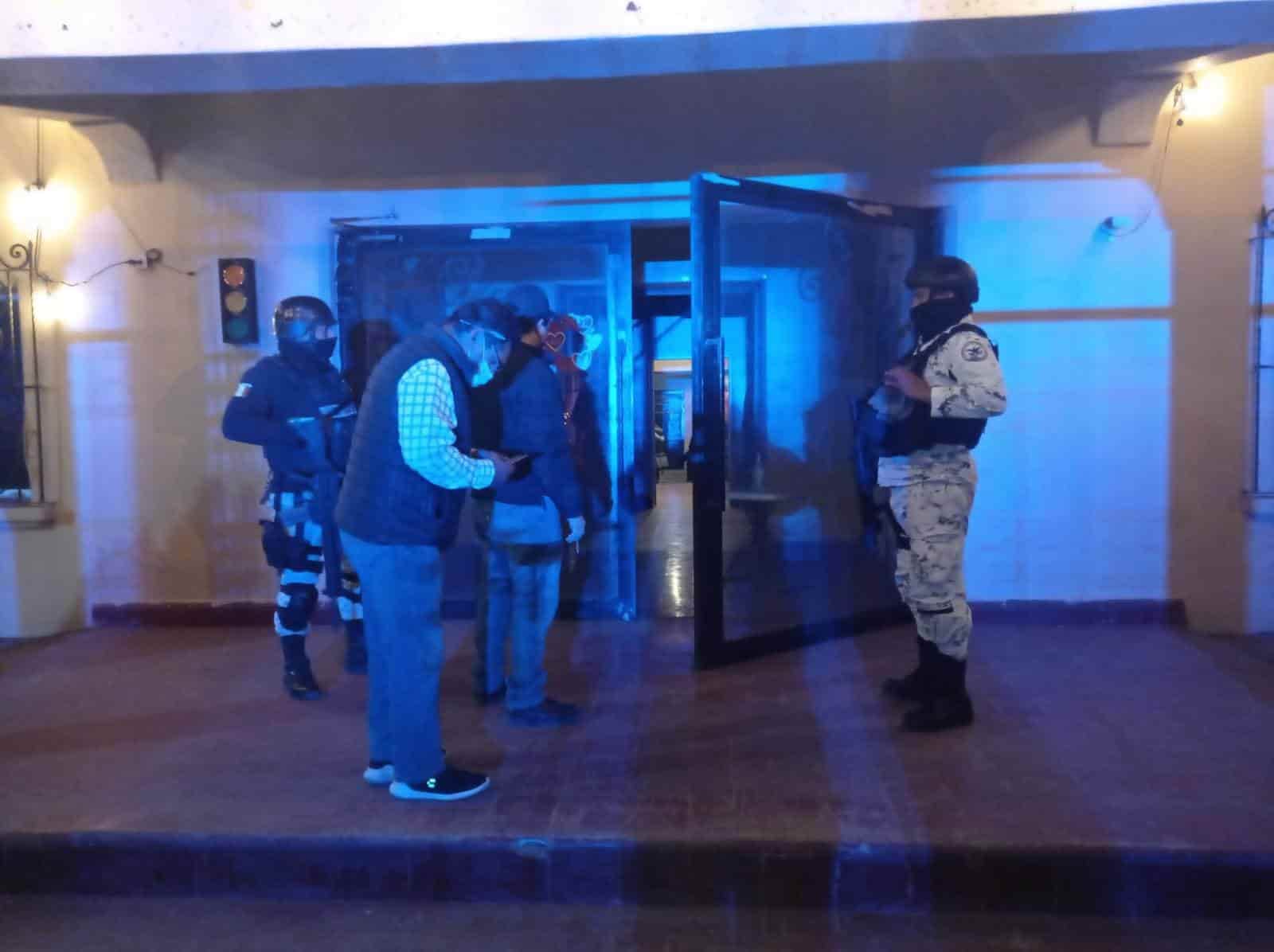 Por ruidoso clausuran Bar 57