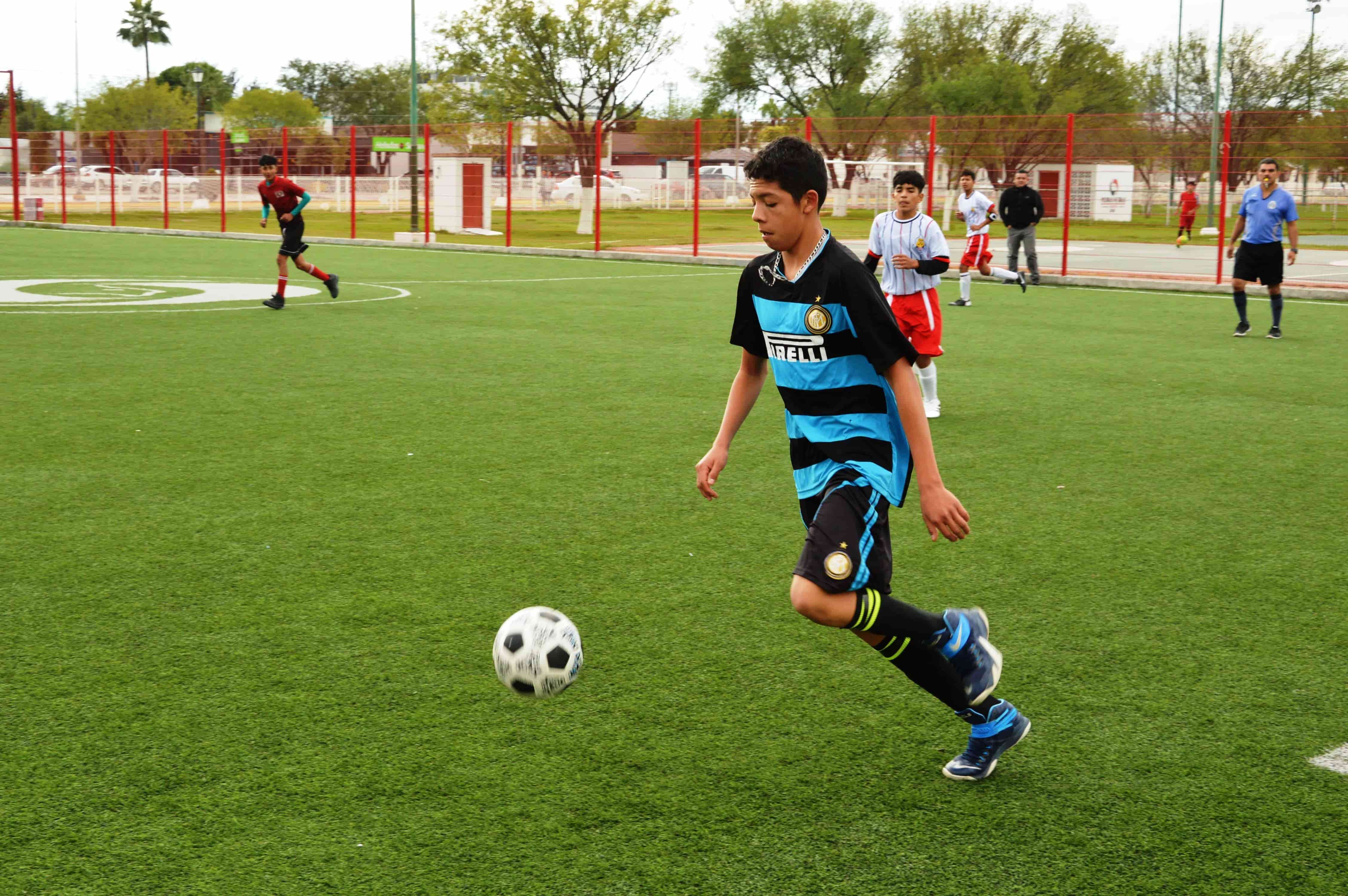 Spartans golea  a la 34