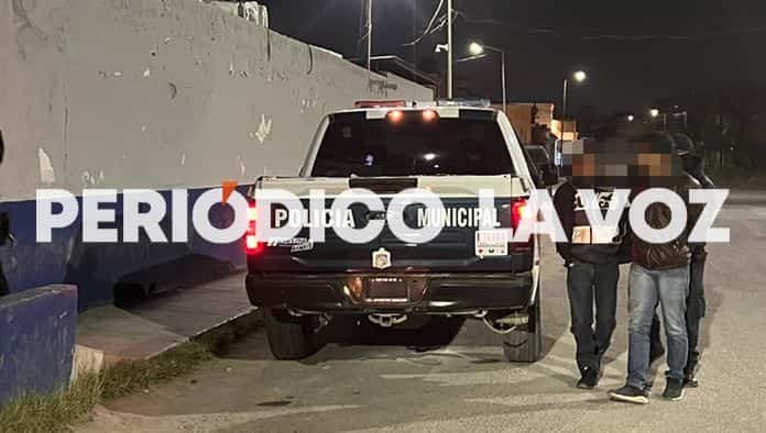 Los amigos de vicio fueron trasladados a la Comandancia Municipal.