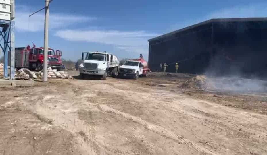 INCENDIO DEJA DAÑOS MILLONARIOS EN BODEGA DE LA UNIÓN GANADERA