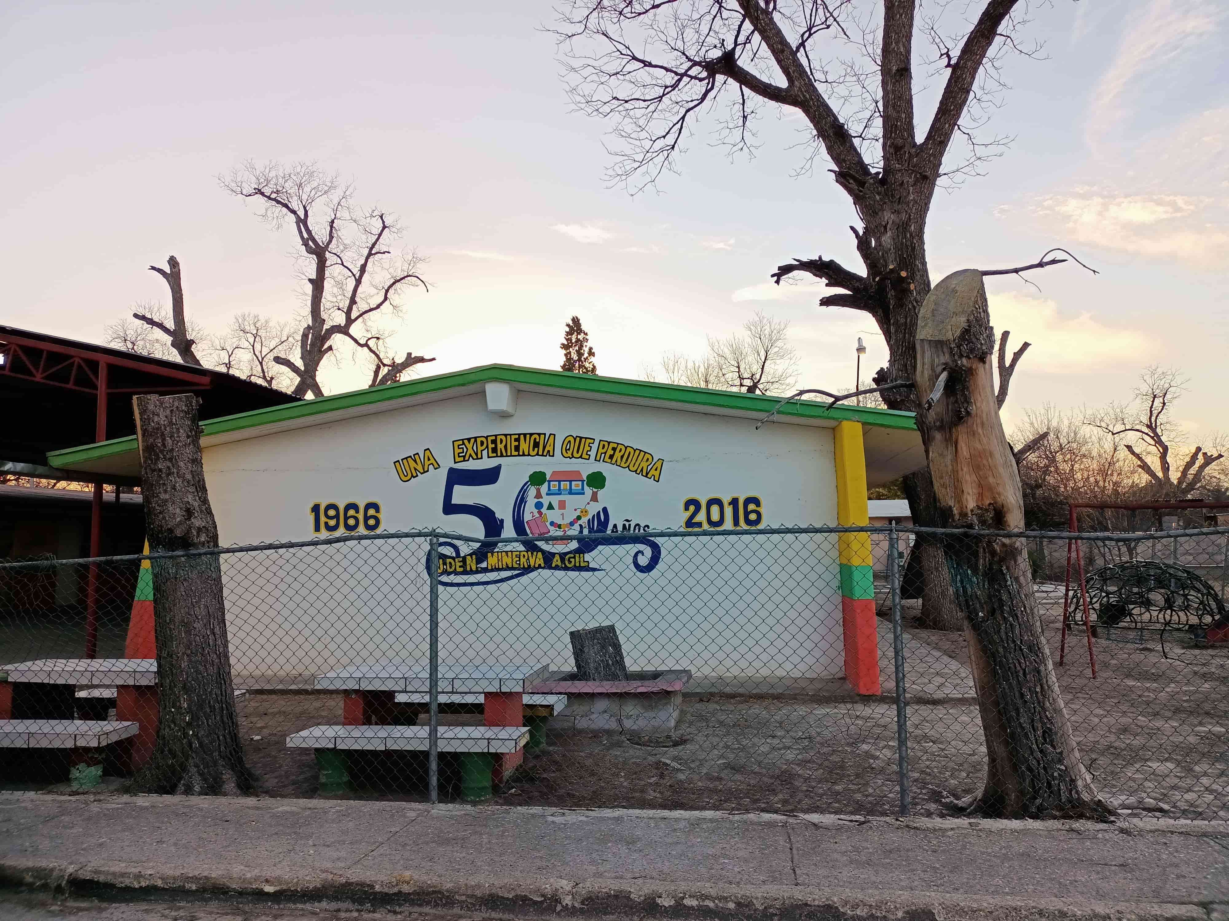 Rehabilitan escuelas por regreso a clases será en marzo