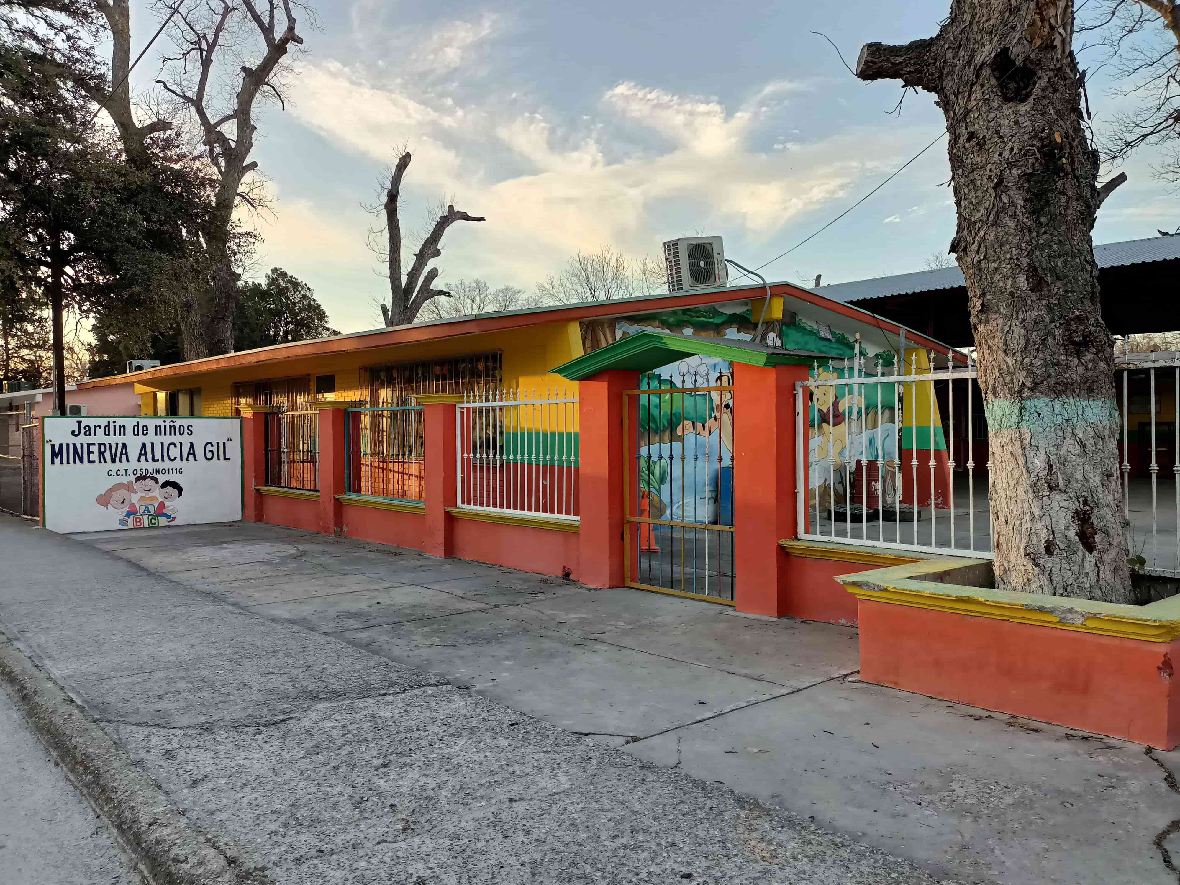 Rehabilitan escuelas por regreso a clases será en marzo