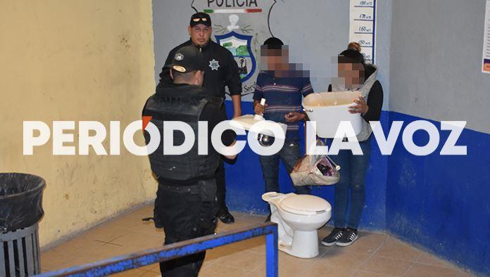 Roban retrete ‘Bonnie & Clyde’