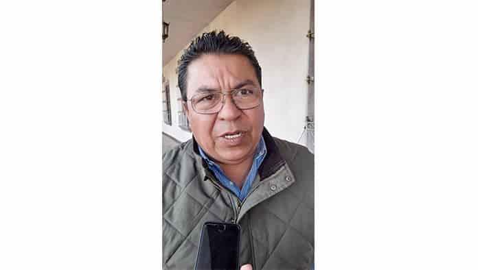Frontera: “Búsquense un trabajo”, Piña