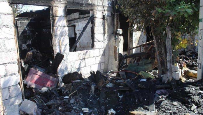 Múzquiz: Se salva Don Julio en incendio
